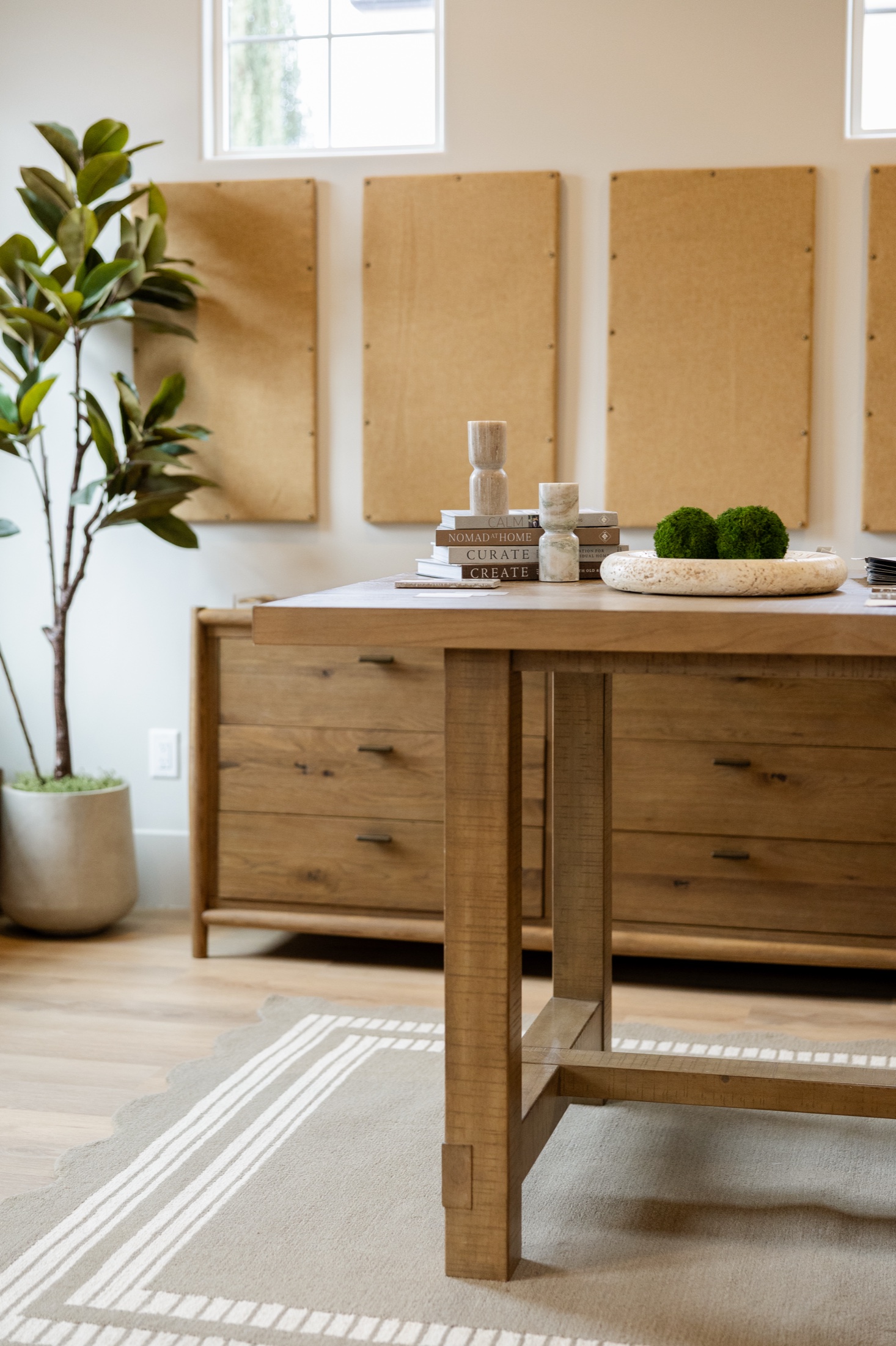 Washington Casita, office interior